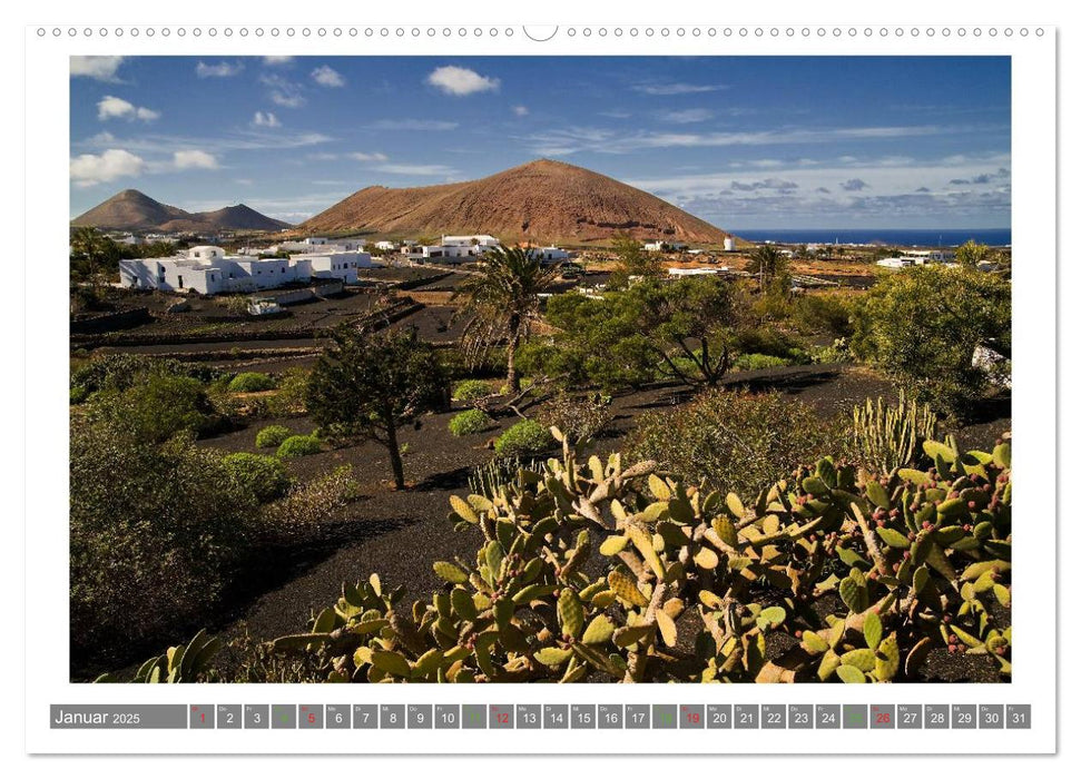 Aus dem Meer geboren - Lanzarote (CALVENDO Wandkalender 2025)