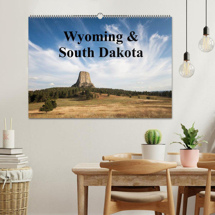 Wyoming & South Dakota (CALVENDO Wandkalender 2025)