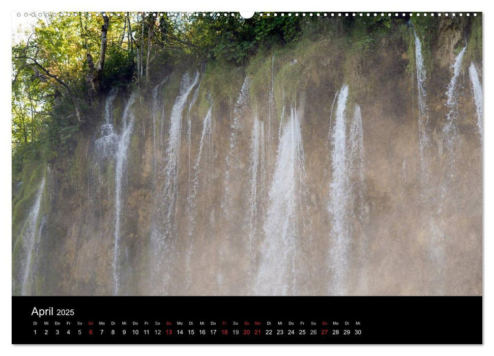 Plitvicer Seen - Kaskadenförmige Wasserspiele (CALVENDO Wandkalender 2025)