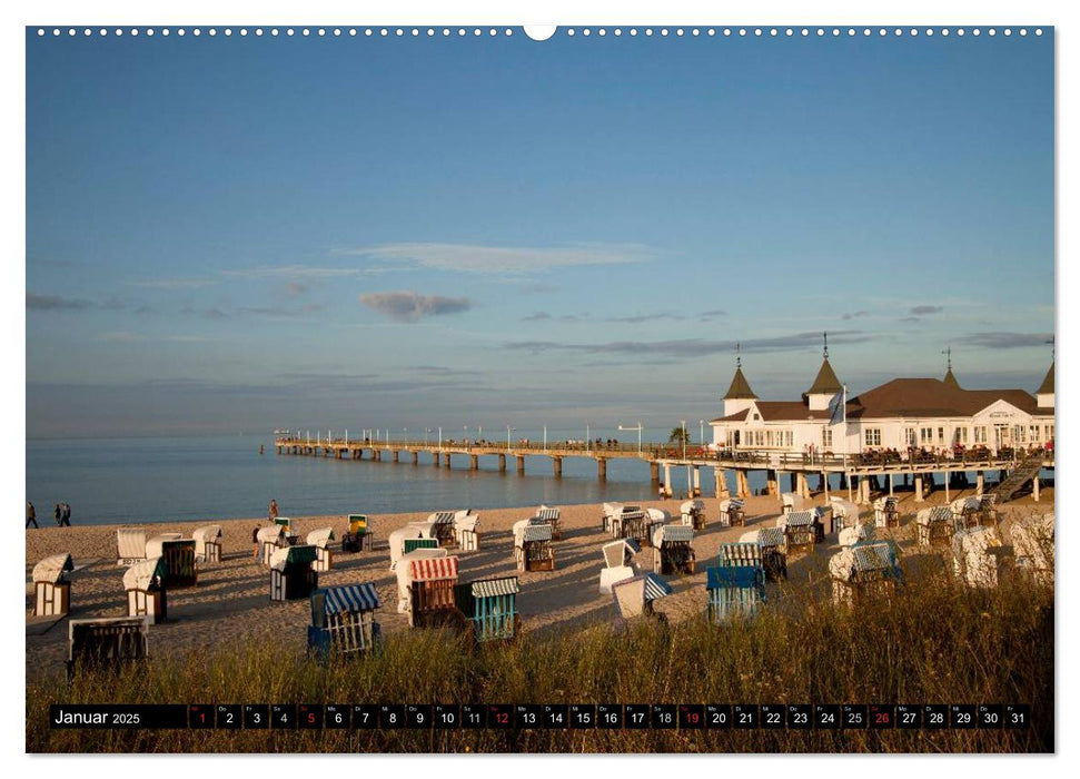 an der Ostsee (CALVENDO Premium Wandkalender 2025)