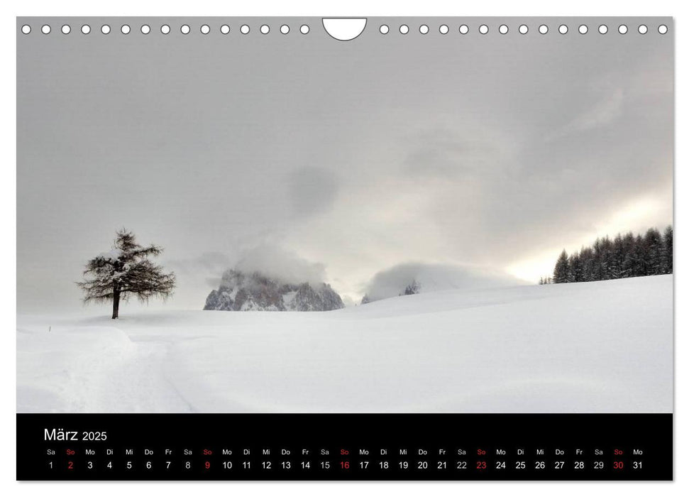 Die Seiser Alm im Winter (CALVENDO Wandkalender 2025)