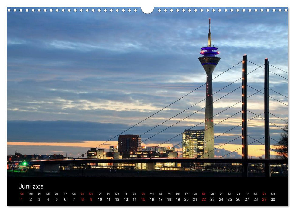 Von Ufer zu Ufer, Wege über den Rhein in Düsseldorf (CALVENDO Wandkalender 2025)