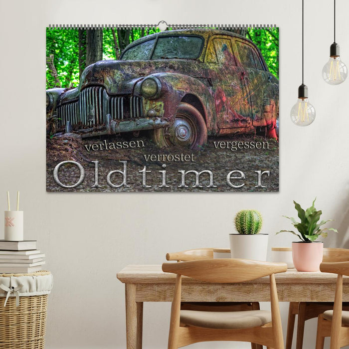 Oldtimer - verlassen verrostet vergessen (CALVENDO Wandkalender 2025)