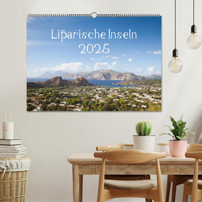 Liparische Inseln (CALVENDO Wandkalender 2025)