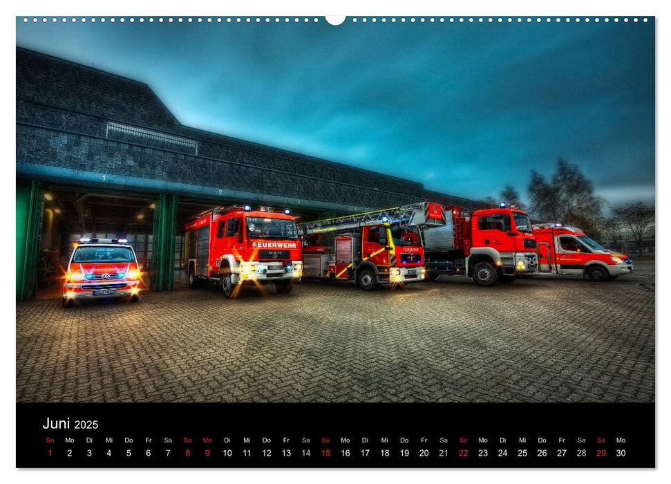 Berufsfeuerwehr Salzgitter (CALVENDO Premium Wandkalender 2025)