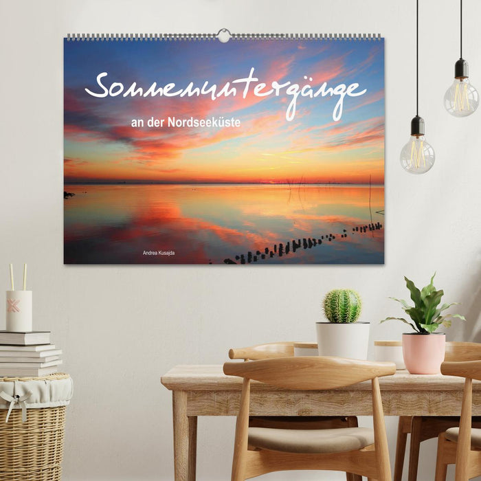 Sonnenuntergänge an der Nordseeküste (CALVENDO Wandkalender 2025)