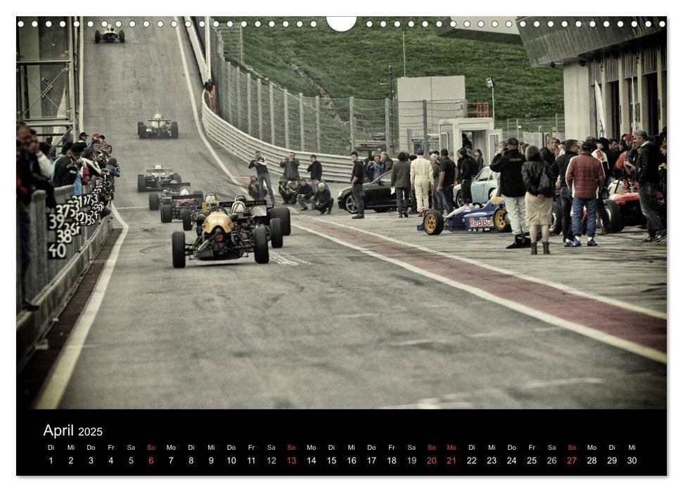 Raceday (CALVENDO Wandkalender 2025)