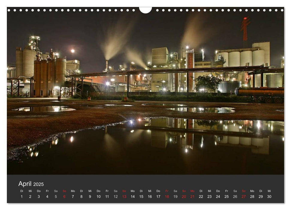 Hamburger Hafen bei Nacht (CALVENDO Wandkalender 2025)