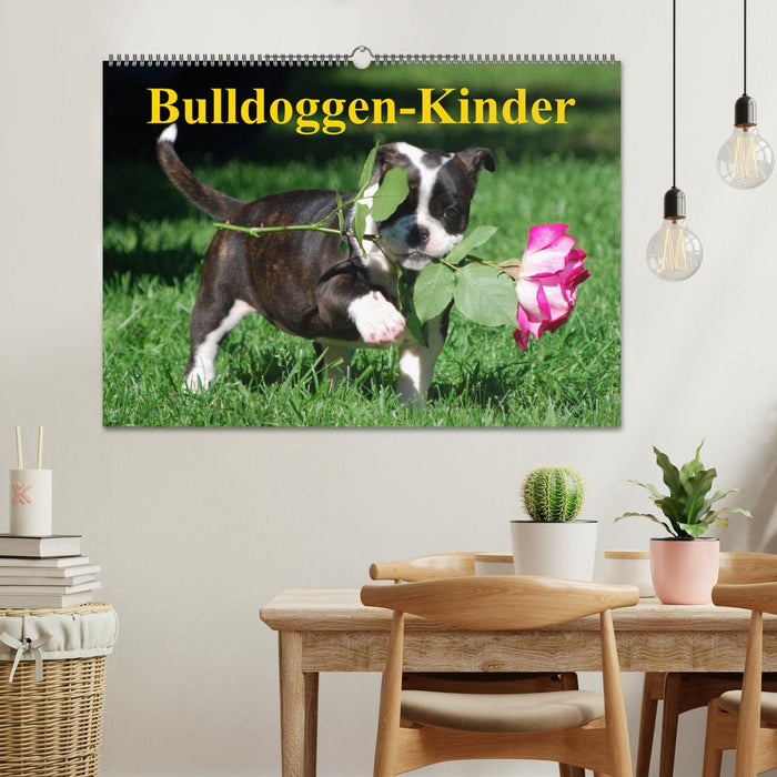 Bulldoggen-Kinder (CALVENDO Wandkalender 2025)