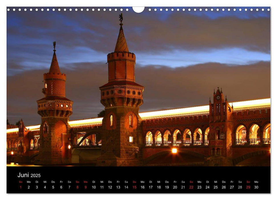 BERLIN ZUR BLAUEN STUNDE (CALVENDO Wandkalender 2025)