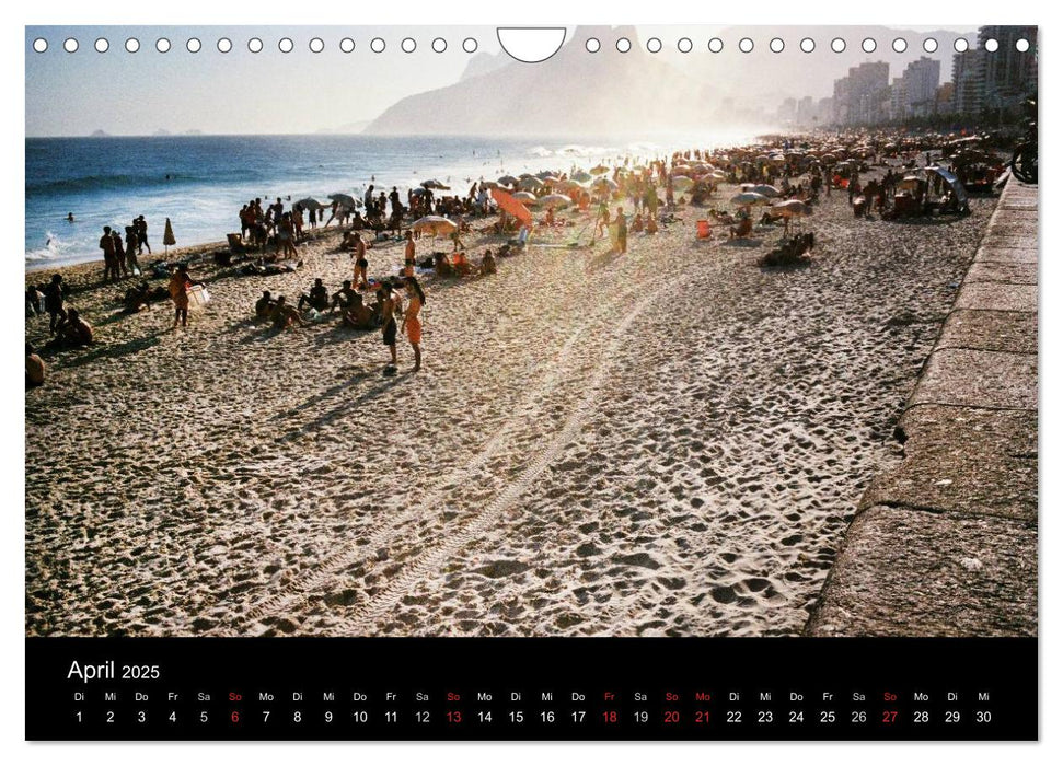 Rio de Janeiro dazwischen - in between (CALVENDO Wandkalender 2025)