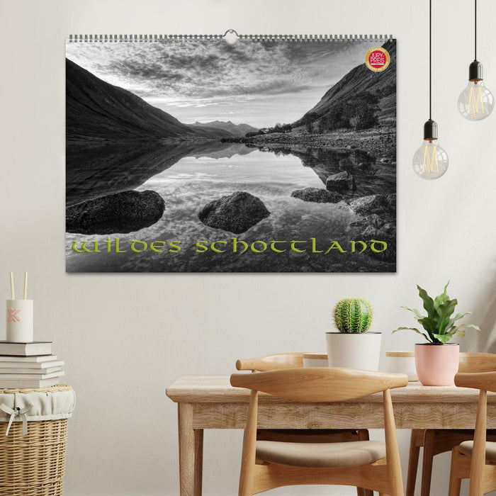 Wildes Schottland (CALVENDO Wandkalender 2025)