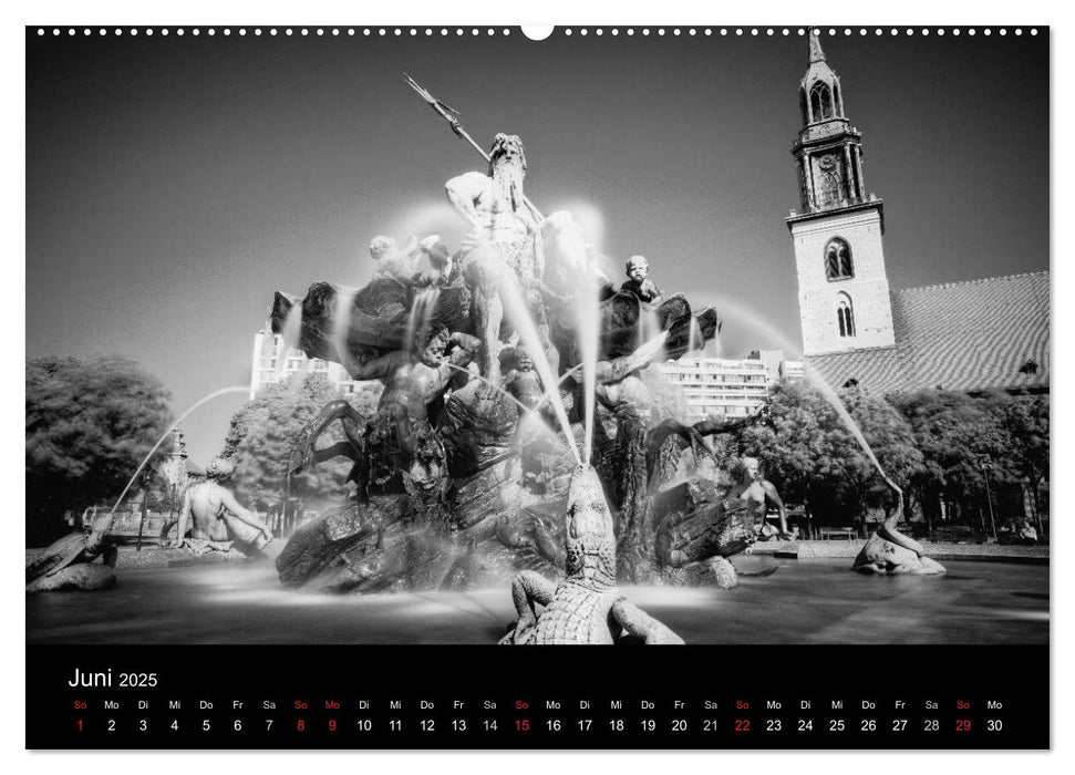 Berlin Monochrome (CALVENDO Premium Wandkalender 2025)