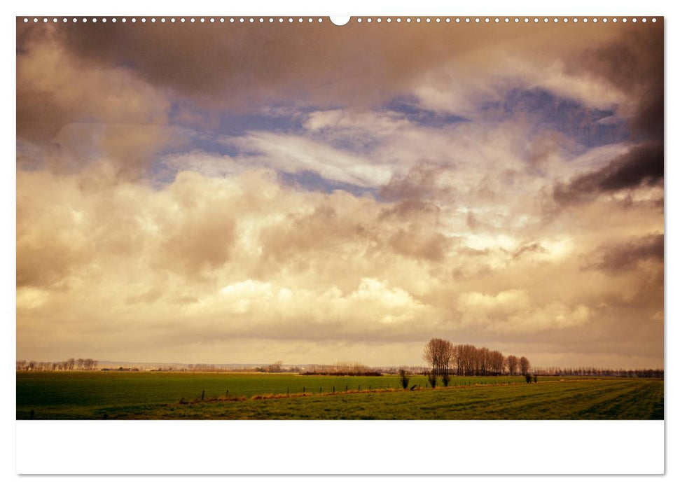 Wolken fliegen überall hin (CALVENDO Premium Wandkalender 2025)