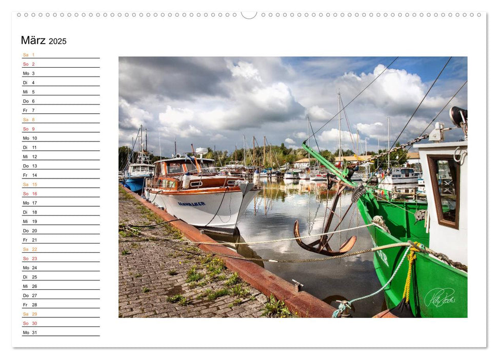 Friesland - am Vareler Hafen (CALVENDO Premium Wandkalender 2025)