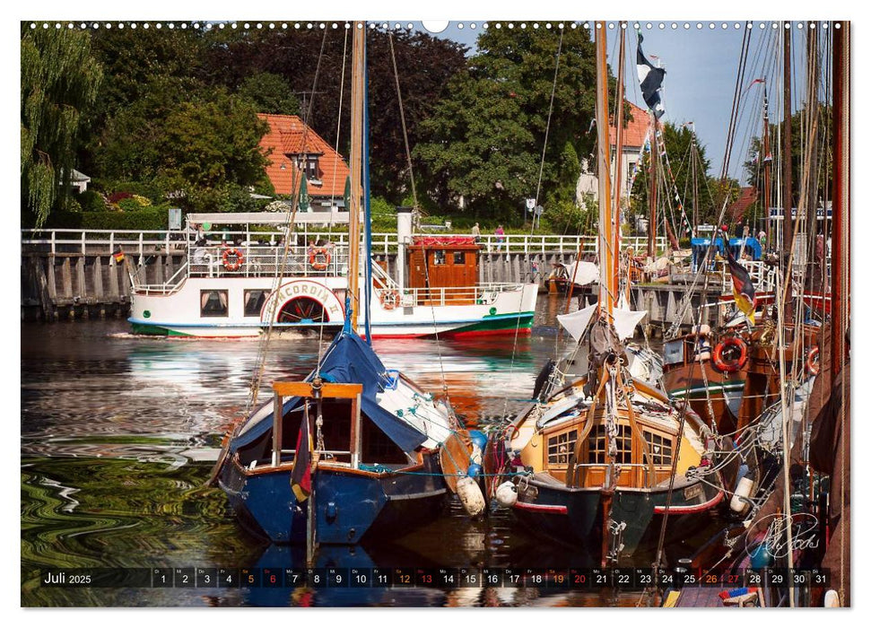 Ostfriesland, die alten Häfen - Greetsiel, Neuharlingersiel, Carolinensiel (CALVENDO Premium Wandkalender 2025)