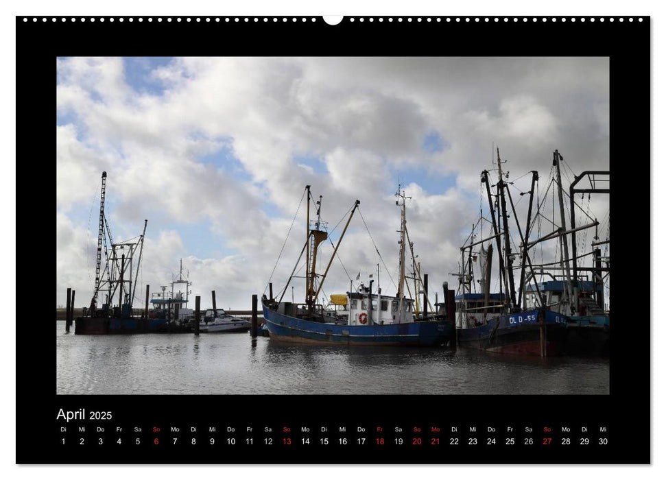 Auf Große Fahrt - Schiffe im Hafen und auf See (CALVENDO Premium Wandkalender 2025)