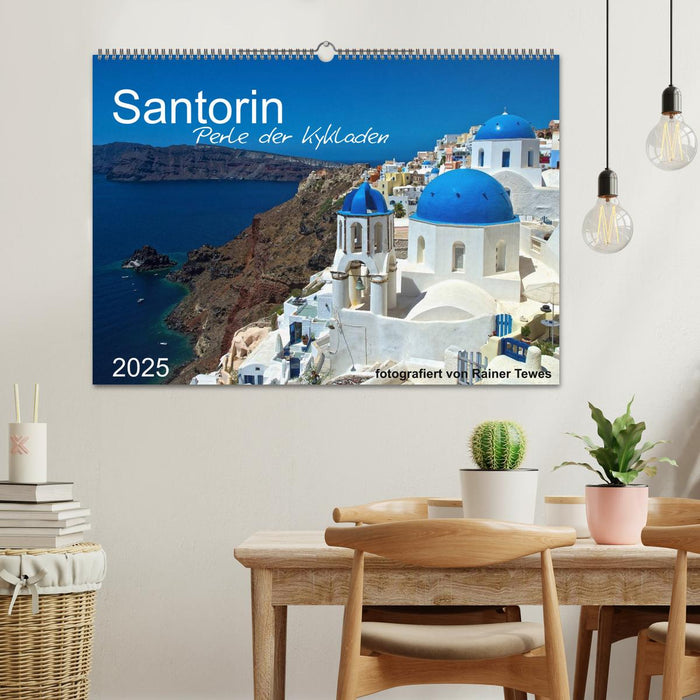 Santorin - Perle der Kykladen (CALVENDO Wandkalender 2025)