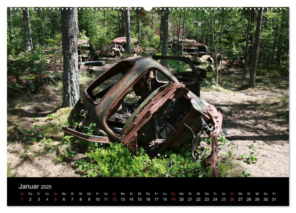 Schrottautos im Kyrkö Mosse (CALVENDO Premium Wandkalender 2025)