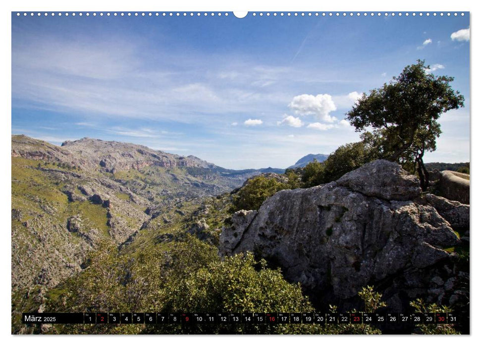 Mallorca (CALVENDO Premium Wandkalender 2025)