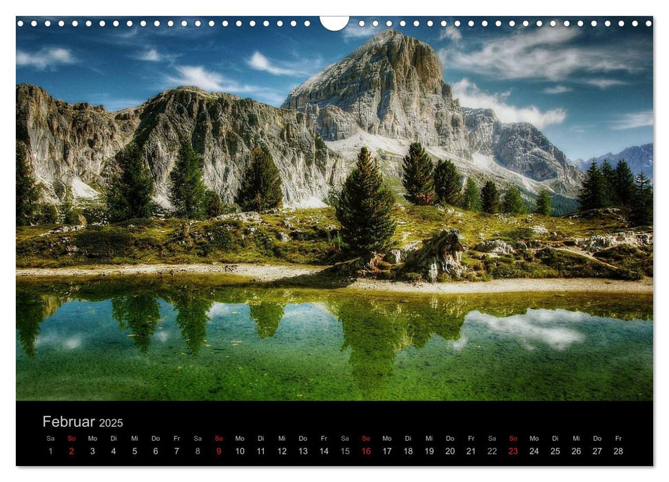 Mystische Dolomiten (CALVENDO Wandkalender 2025)