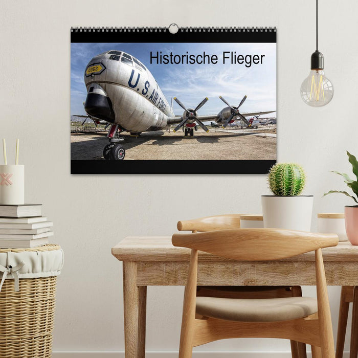 Historische Flieger (CALVENDO Wandkalender 2025)