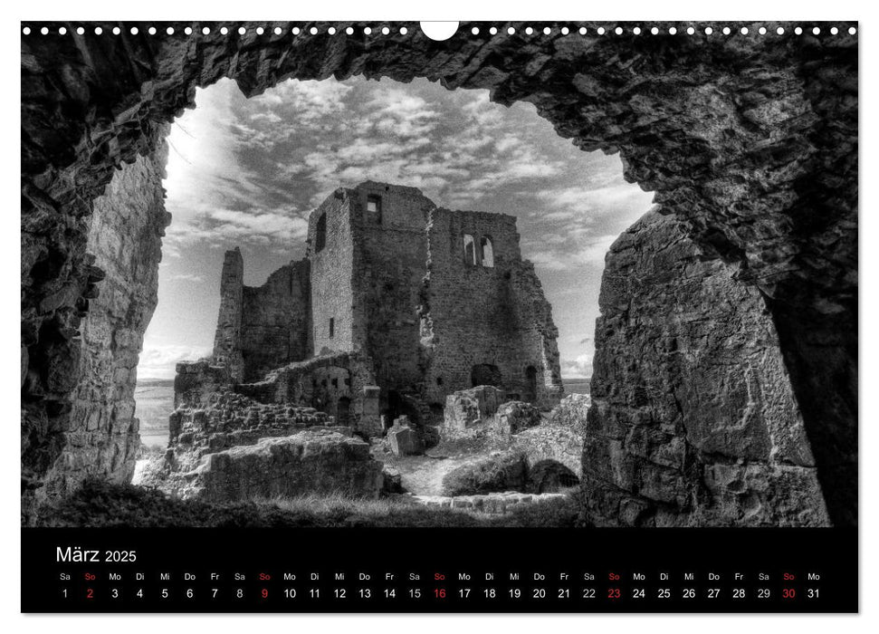 Lost And Secret Places (CALVENDO Wandkalender 2025)