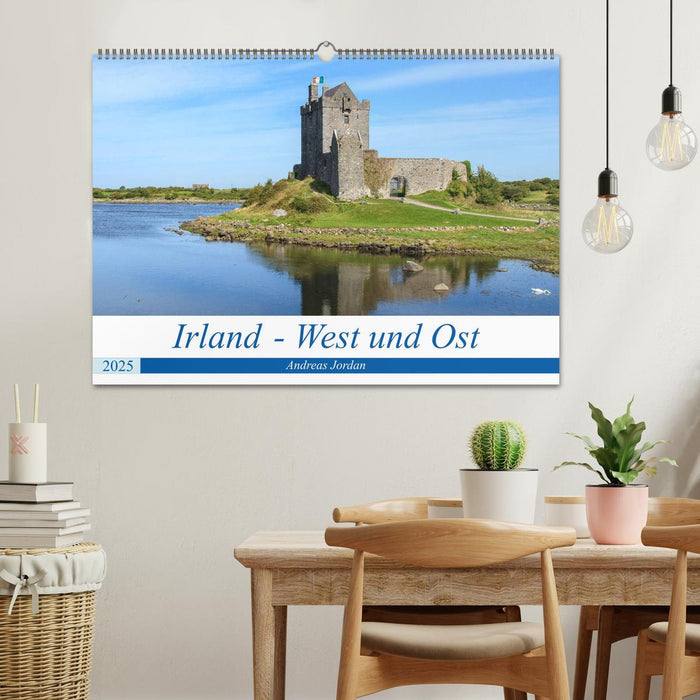 Irland - West und Ost (CALVENDO Wandkalender 2025)