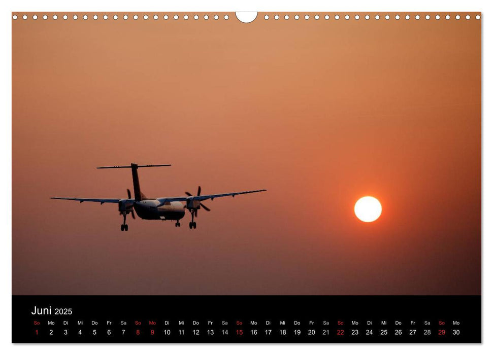 Flugzeuge im Sonnenuntergang (CALVENDO Wandkalender 2025)