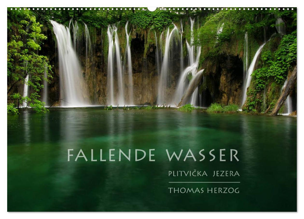 FALLENDE WASSER (CALVENDO Wandkalender 2025)