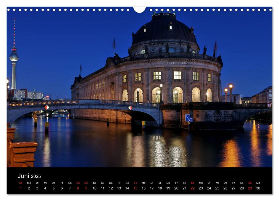 Die dunklen & schönen Seiten von Berlin. (CALVENDO Wandkalender 2025)