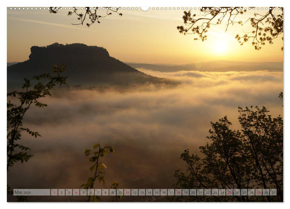 Sonne, Mond und Wolken (CALVENDO Wandkalender 2025)