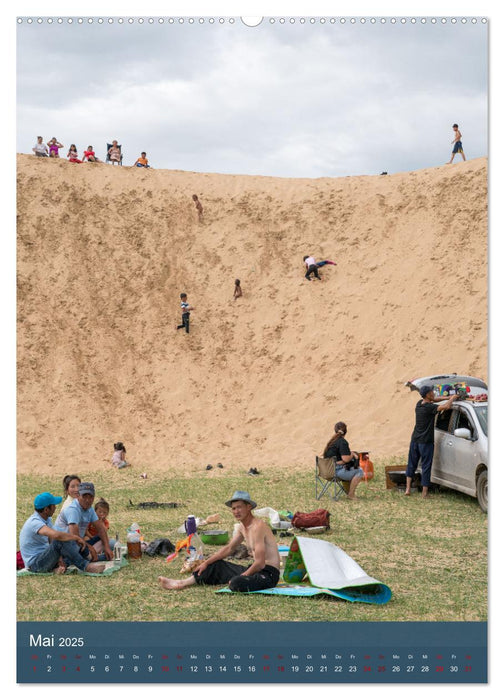 Mongolei - Mensch, Natur und Religion im Einklang (CALVENDO Wandkalender 2025)