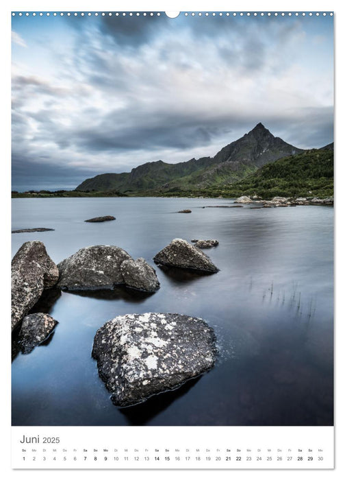 Die Lofoten – Landschaftsfotografien aus Nordnorwegen (CALVENDO Premium Wandkalender 2025)