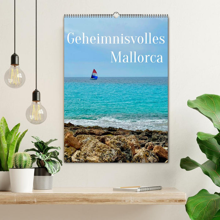 Geheimnisvolles Mallorca (CALVENDO Wandkalender 2025)