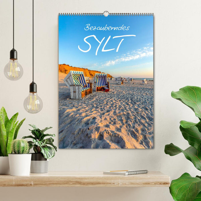 Bezauberndes Sylt (CALVENDO Wandkalender 2025)