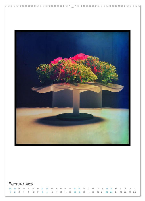 FLORALES. Dekorative Blumen-Doppelbelichtungen (CALVENDO Premium Wandkalender 2025)