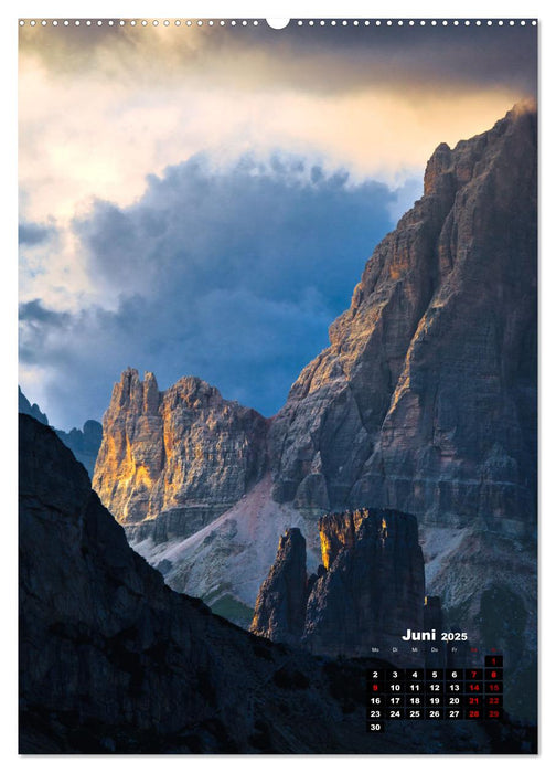 Dolomiten - Reise um die bleichen Berge zu entdecken (CALVENDO Premium Wandkalender 2025)