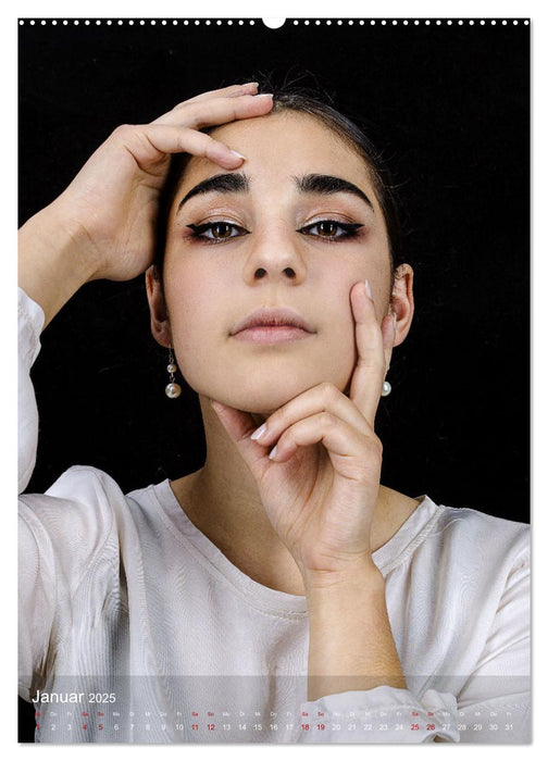 Beauty Faces - Photos by Michael Allmaier (CALVENDO Wandkalender 2025)