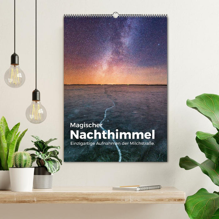 Magischer Nachthimmel - Einzigartige Aufnahmen der Milchstraße. (CALVENDO Wandkalender 2025)