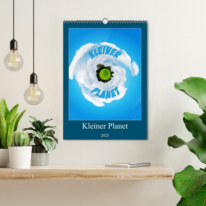 Kleiner Planet (CALVENDO Wandkalender 2025)
