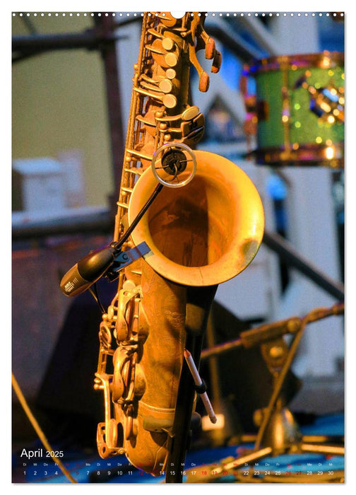 Saxophon live (CALVENDO Premium Wandkalender 2025)