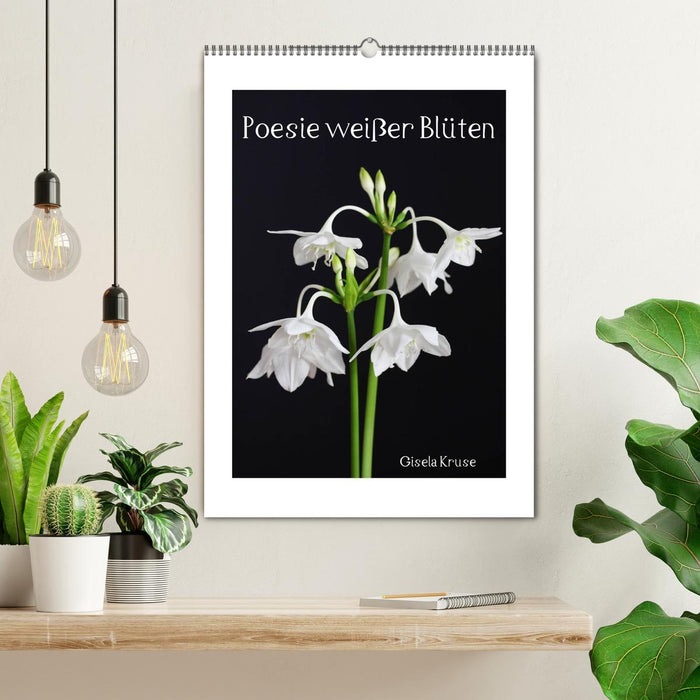 Poesie weißer Blüten (CALVENDO Wandkalender 2025)
