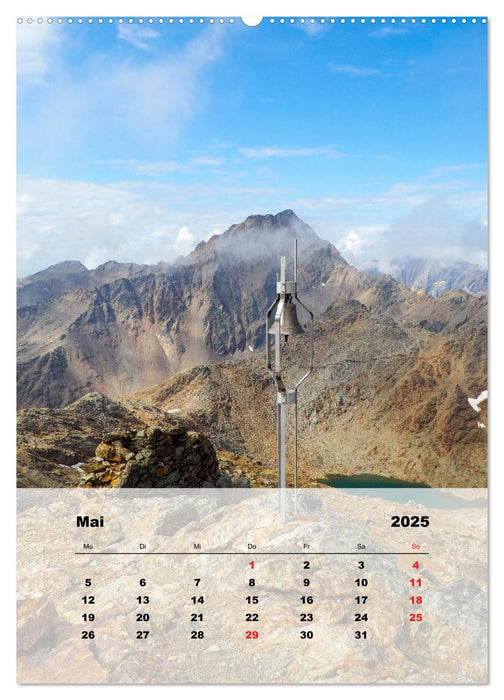 Bergwelten (CALVENDO Premium Wandkalender 2025)