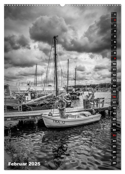 LÜBECK Monochrome Momente (CALVENDO Wandkalender 2025)