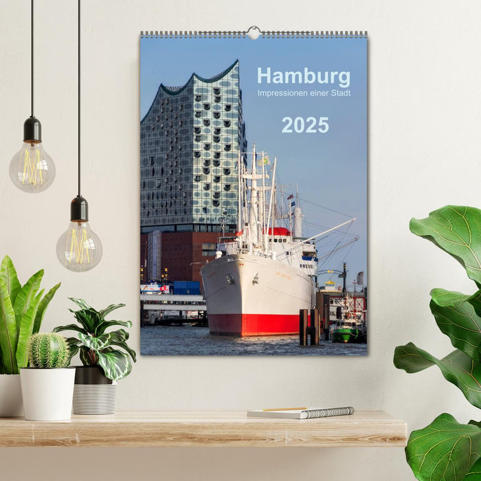 Hamburg - Impressionen einer Stadt (CALVENDO Wandkalender 2025)