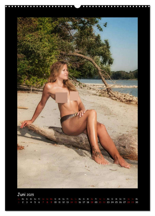 Naked in Nature (CALVENDO Premium Wandkalender 2025)