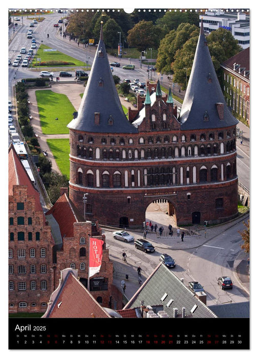 Lübeck - Hanseschönheit in Insellage (CALVENDO Wandkalender 2025)