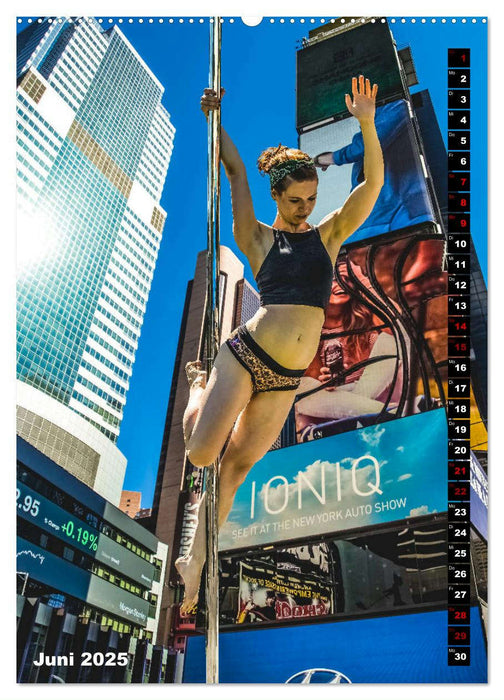 Poledance auf New Yorks Straßen (CALVENDO Wandkalender 2025)