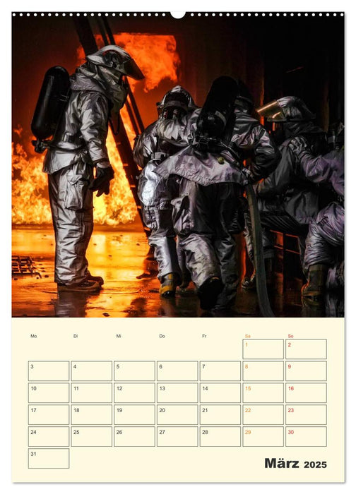 Feuerwehr - im Einsatz weltweit (CALVENDO Premium Wandkalender 2025)